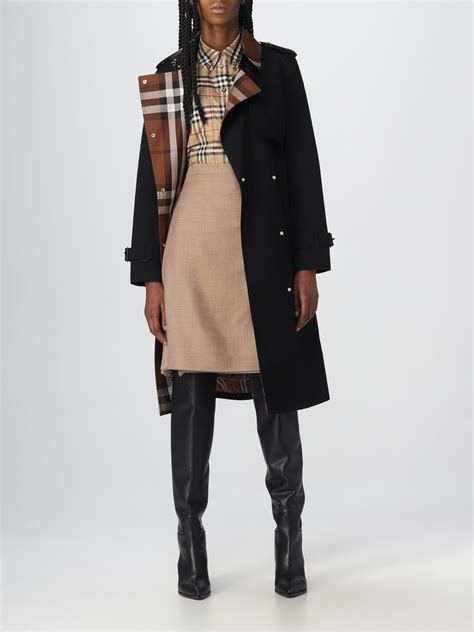 burberry 风衣 英文|Burberry clothing website.